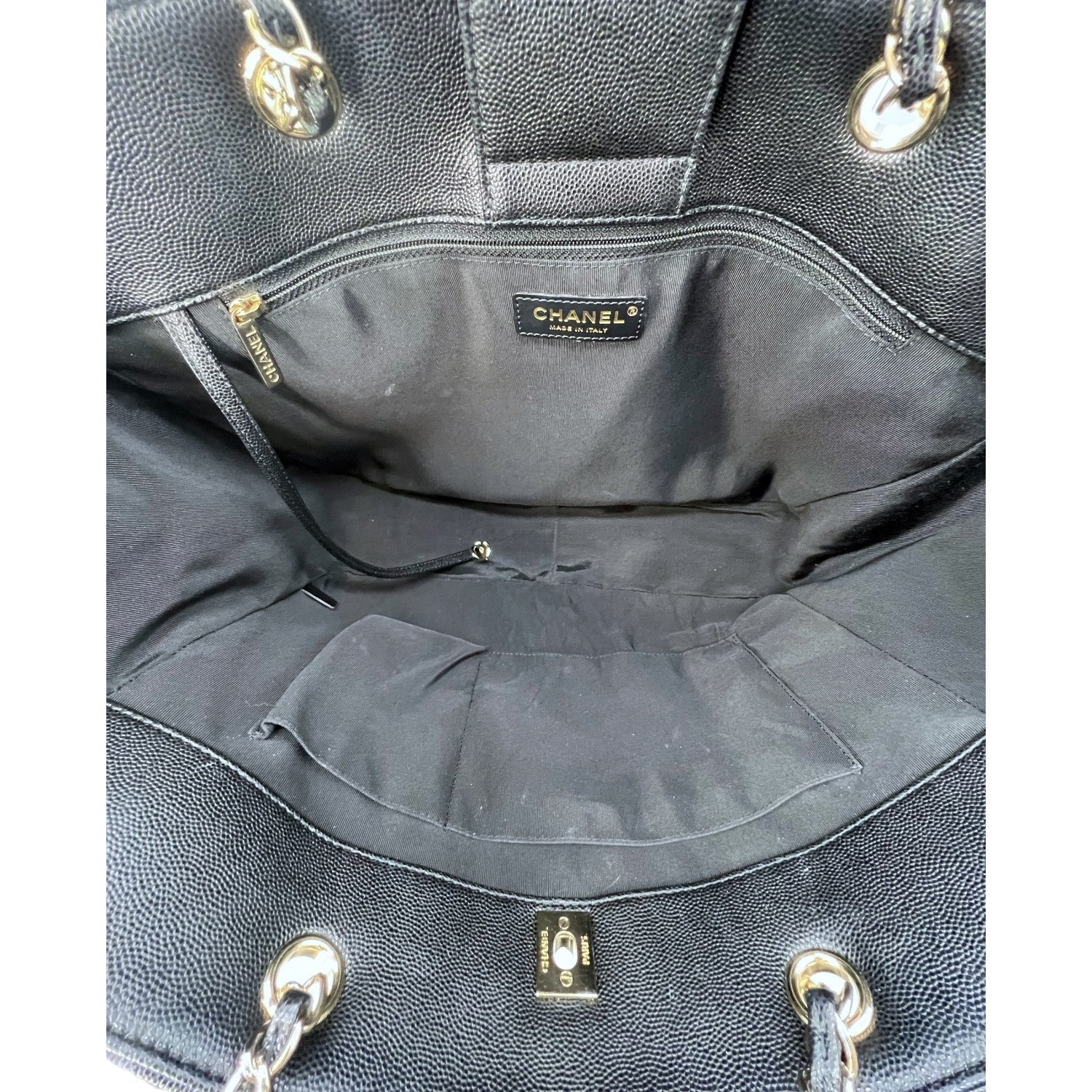 Chanel bag Classic Timeless Tote