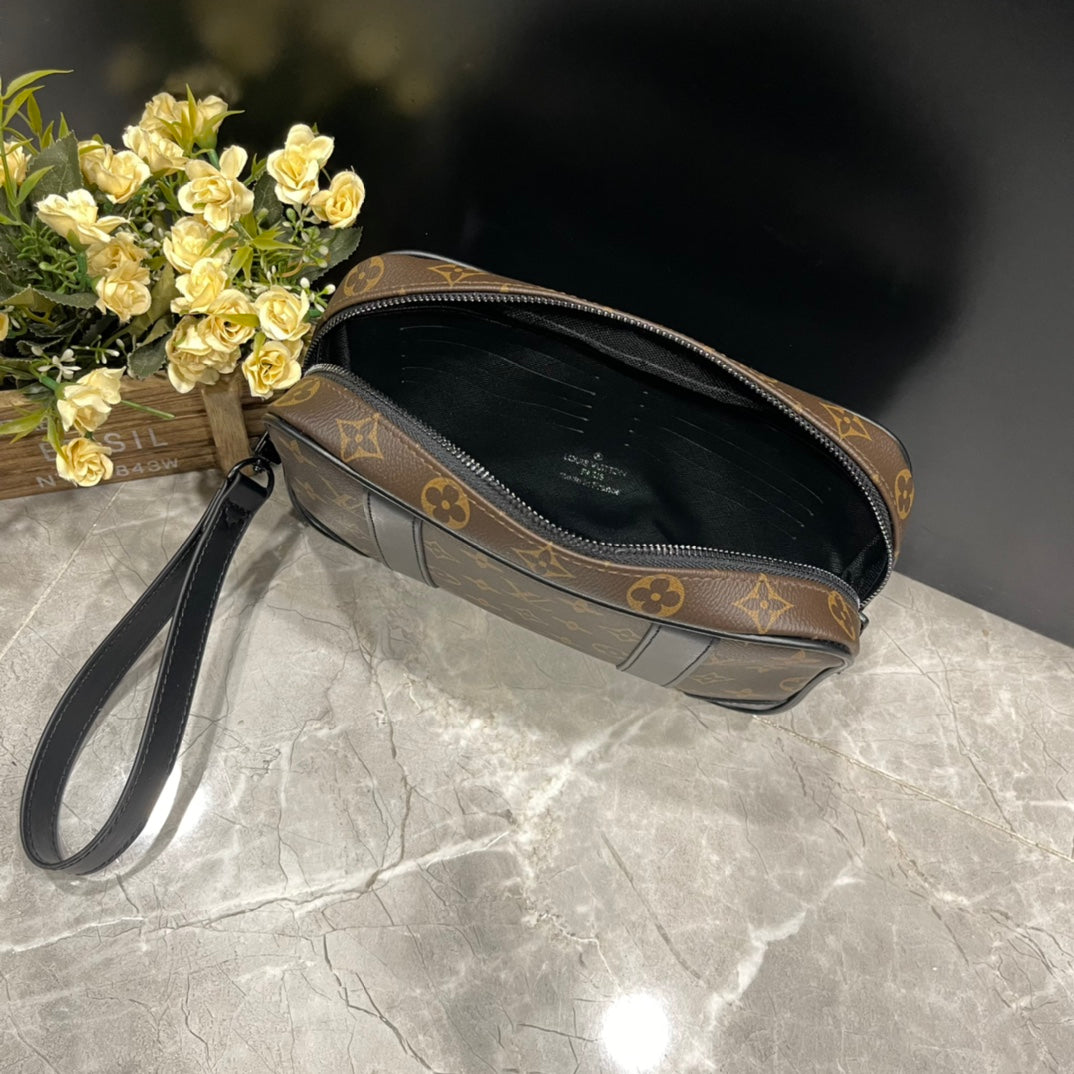 Luxury Bags Louis Vuitton  861