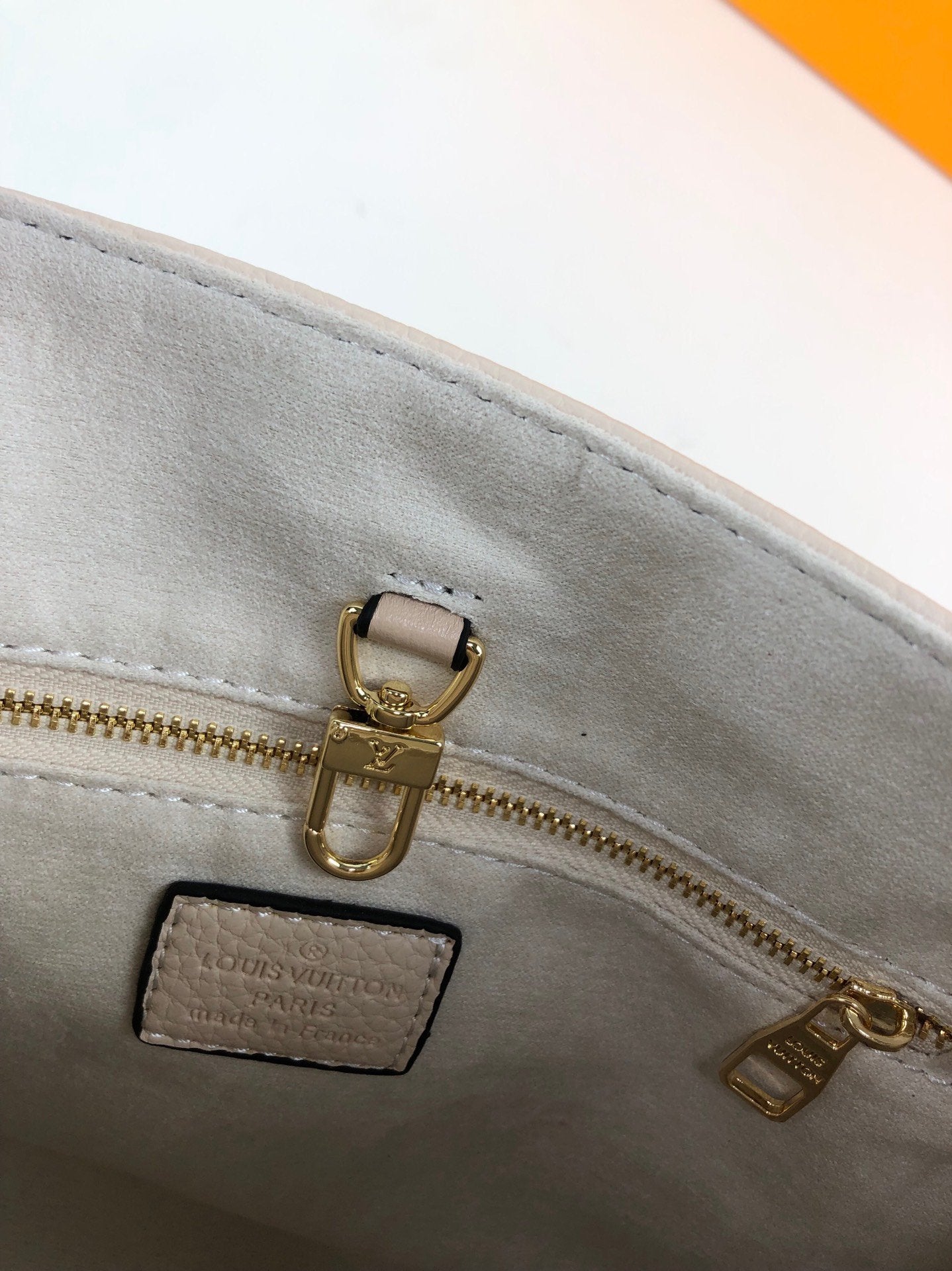 Designer Handbags louis vuitton 106