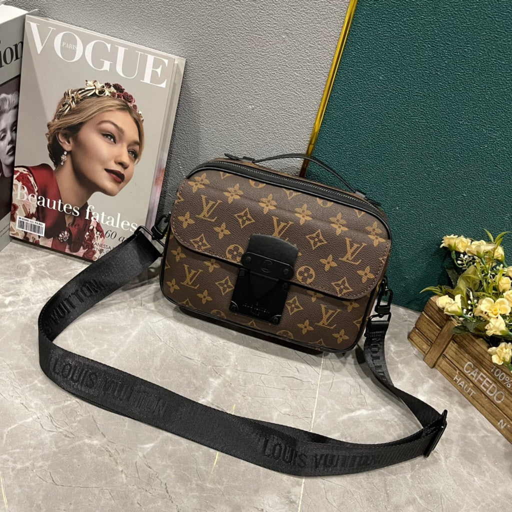 Luxury Bags Louis Vuitton  854