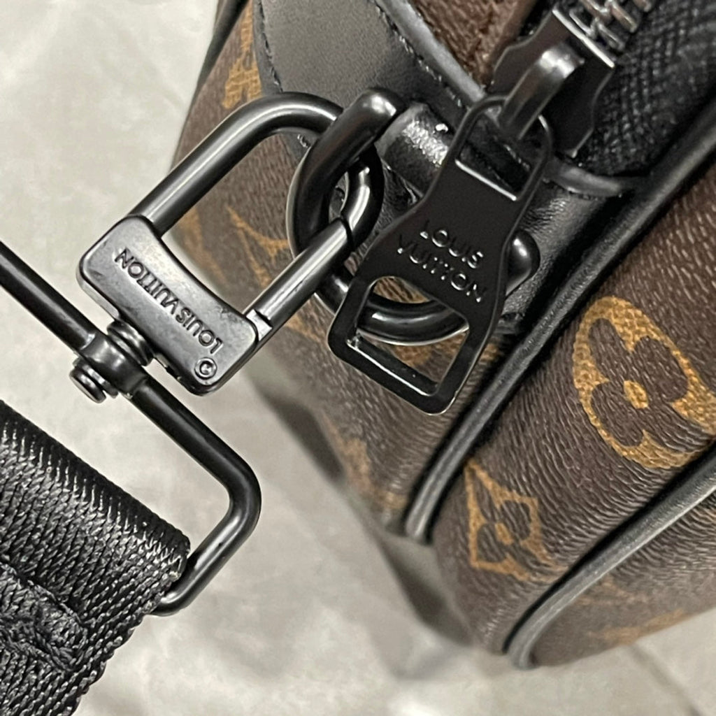 Luxury Bags Louis Vuitton  854