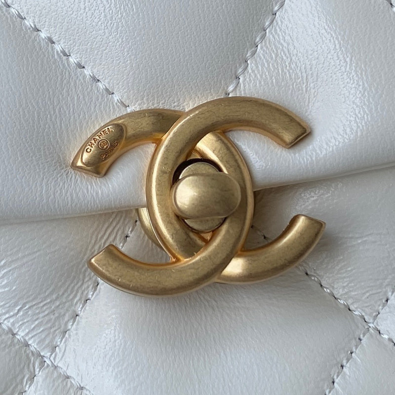 aura-bags - Chanel Bags - 7626