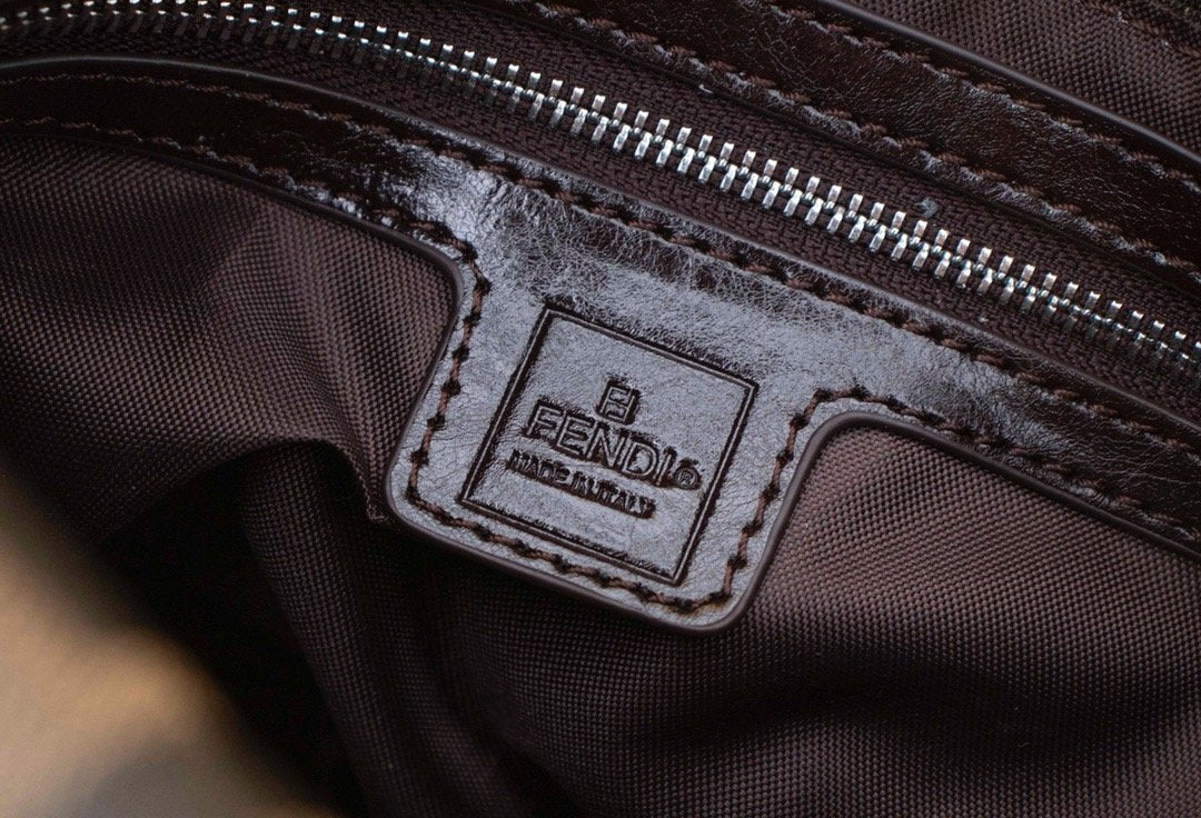 Designer Handbags Fendi 024