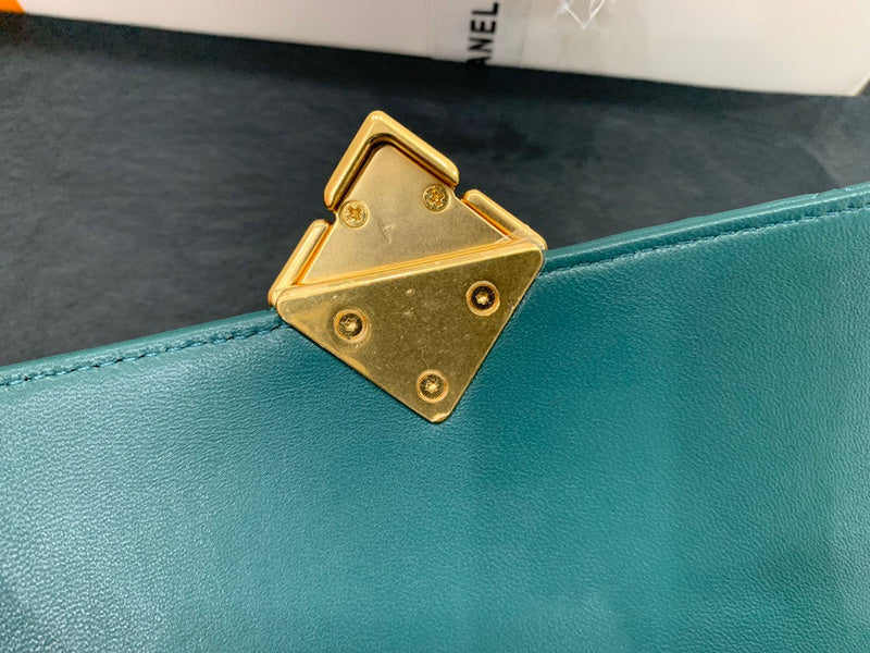 aura-bags - Chanel Bags - 7376