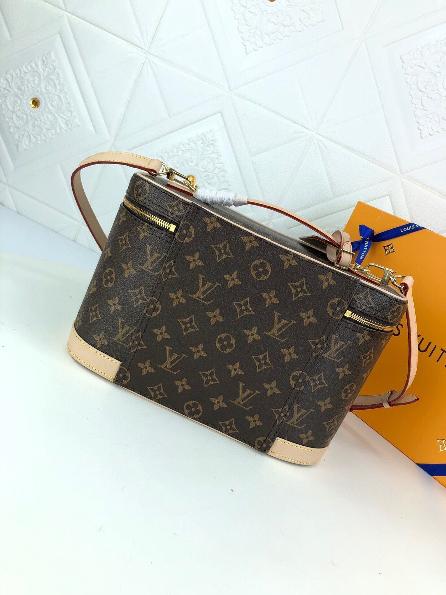 Designer Handbags louis vuitton 024