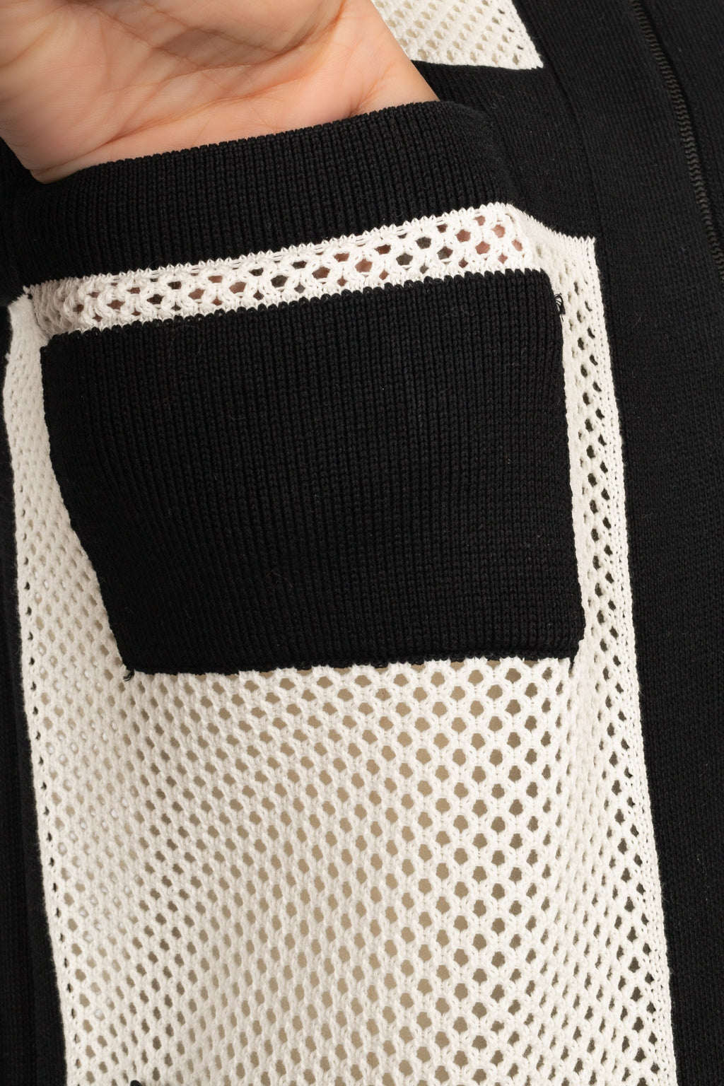 Haut zipp�� Chanel