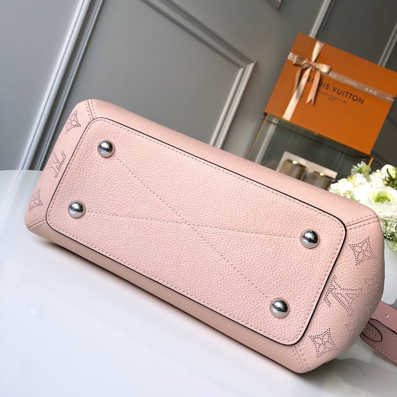 Louis Vuitton Luxury Bags 2611