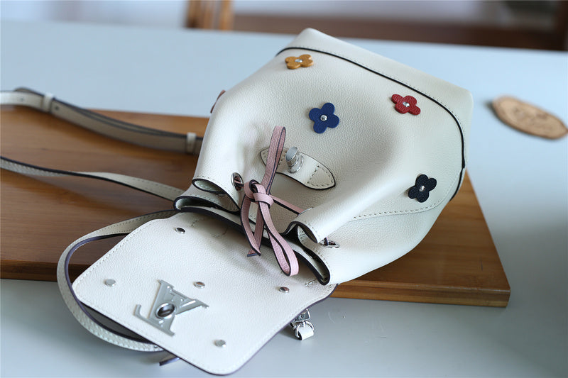 Luxury - Louis Vuitton Bags - 040