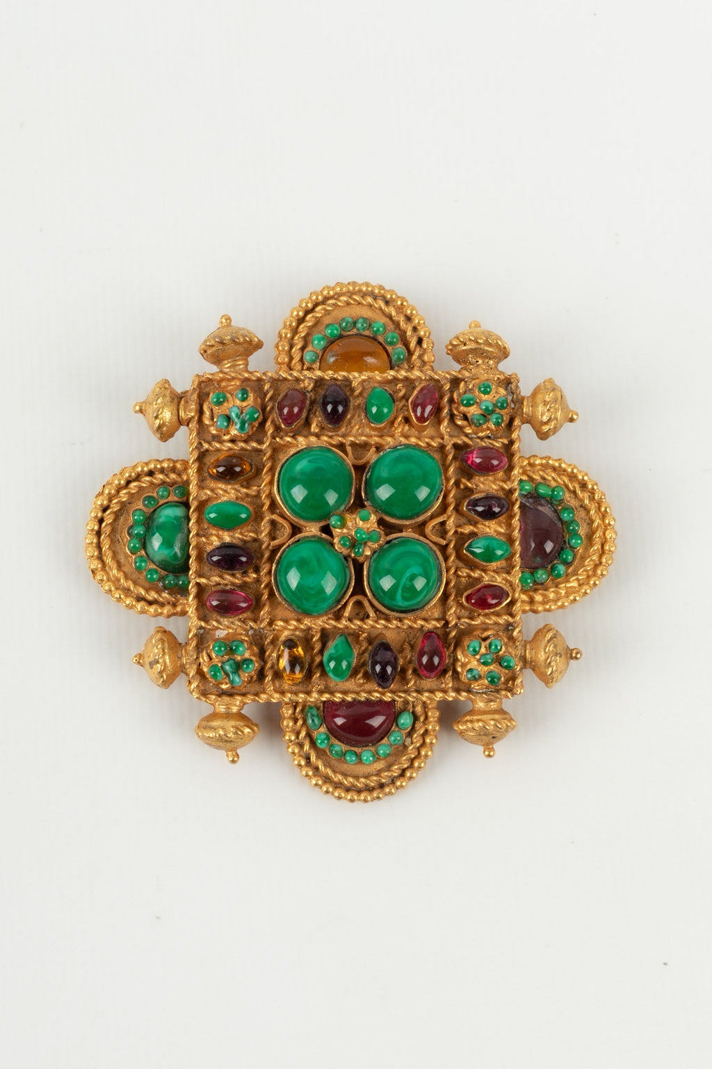 Broche byzantine Chanel