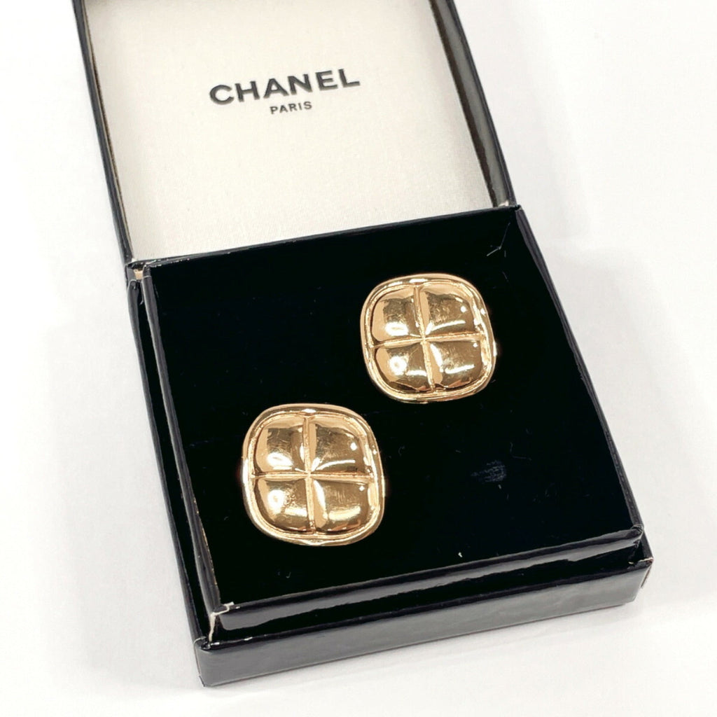 Chanel Matelassé