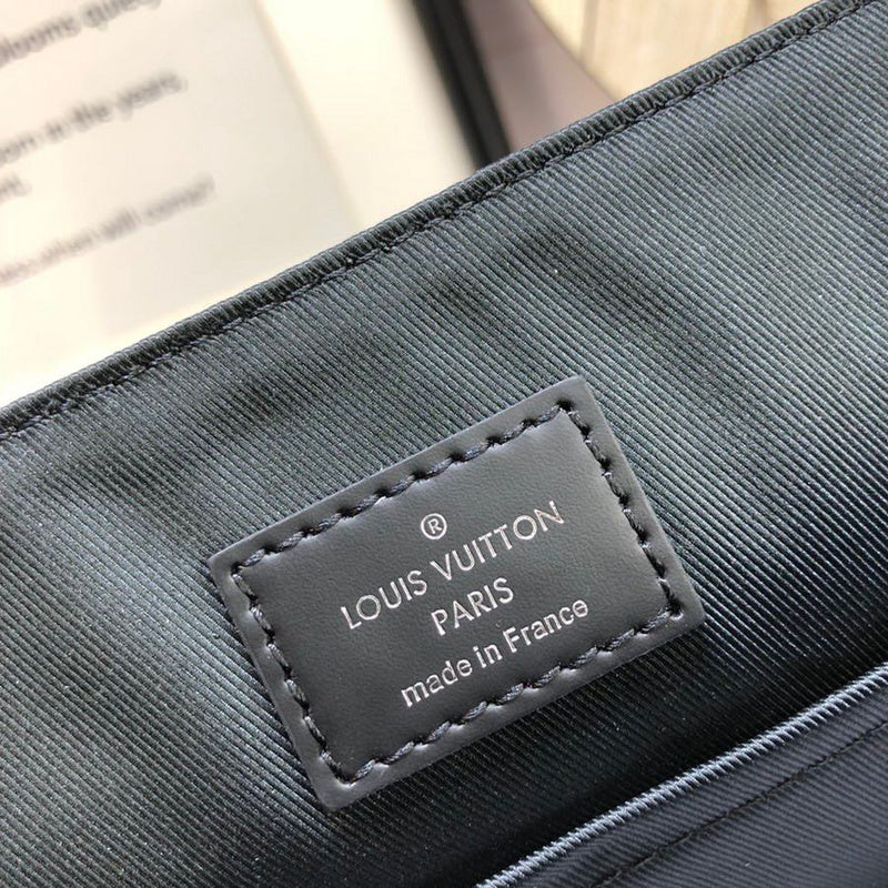 Louis Vuitton Luxury Bags 1946