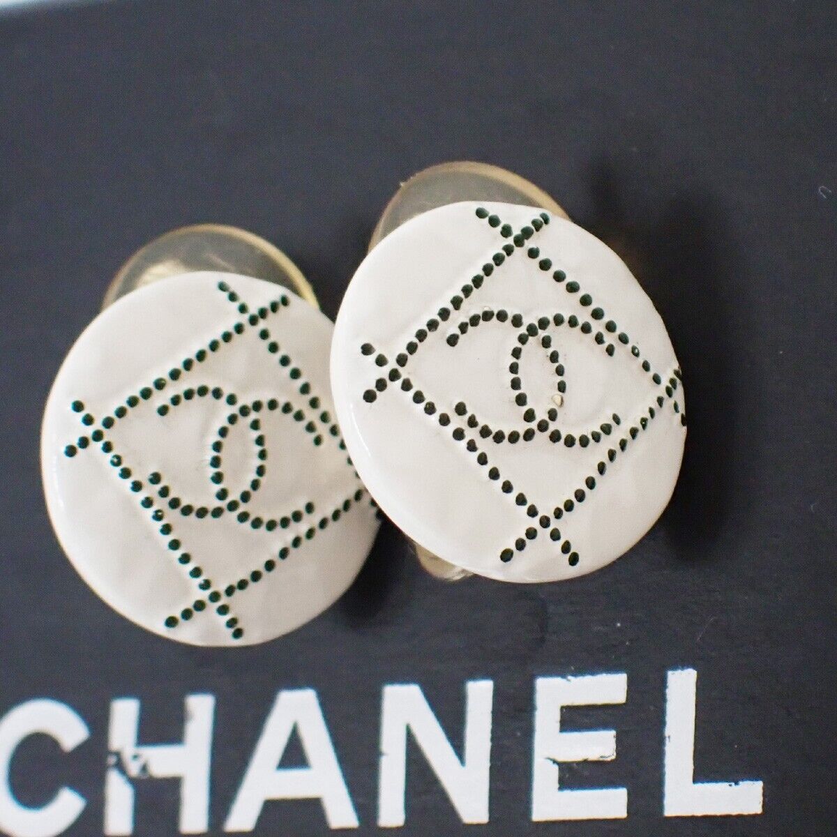 Chanel Coco Mark