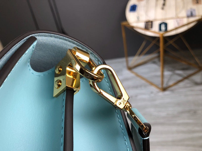 Louis Vuitton Luxury Bags 1827
