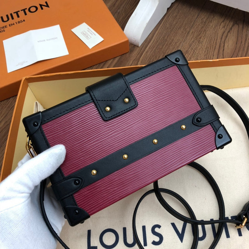 Louis Vuitton Luxury Bags 1942