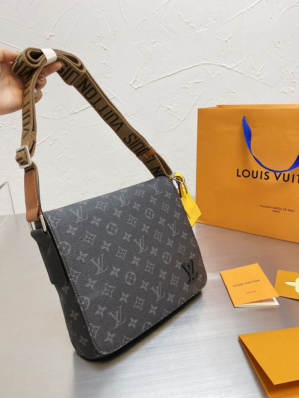 Designer Handbags Louis Vuitton 067