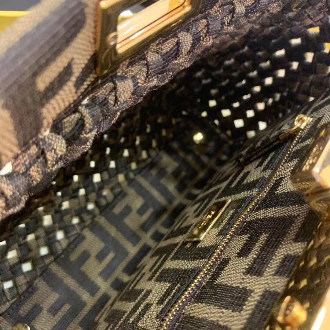 Designer Handbags Fendi 181