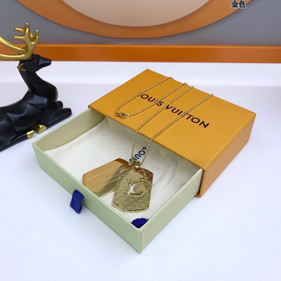 BG - Holiday Necklace louis vuitton021
