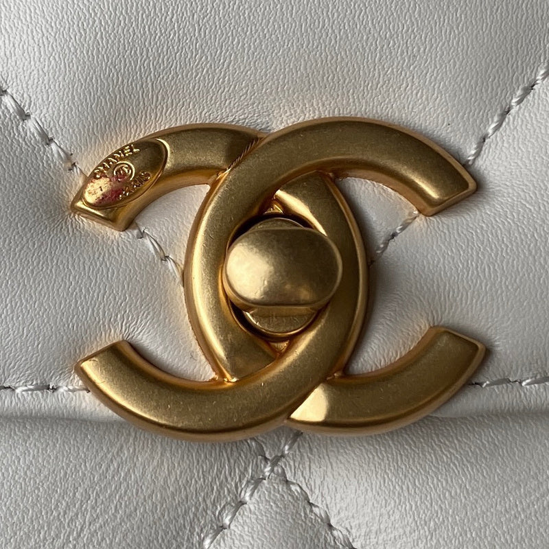aura-bags - Chanel Bags - 7555