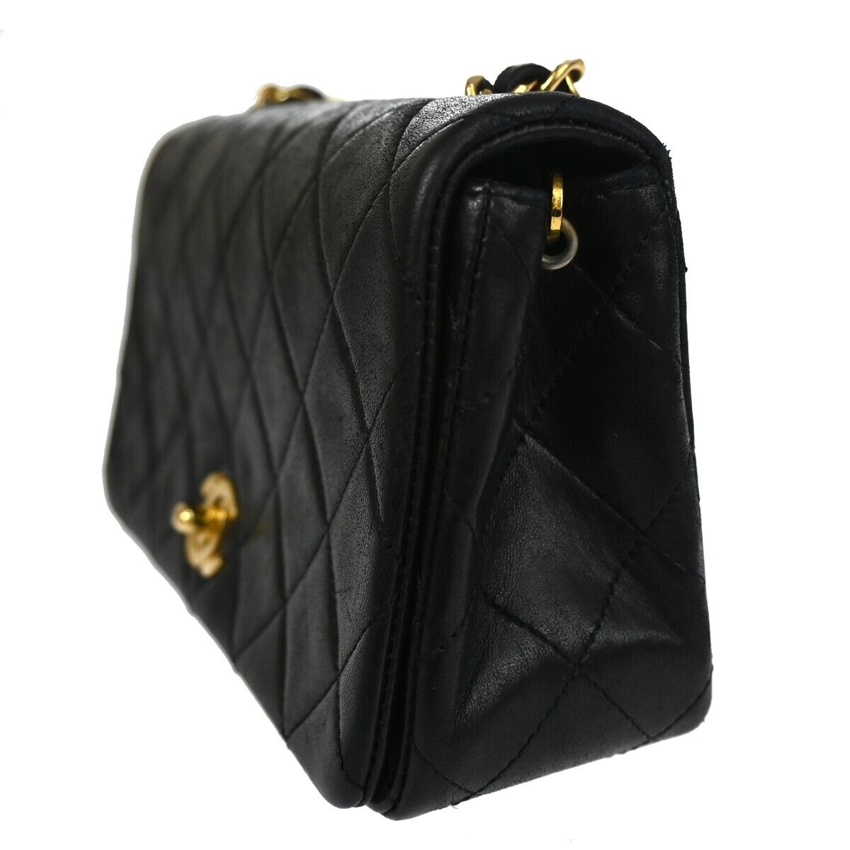 Chanel Mini matelassé