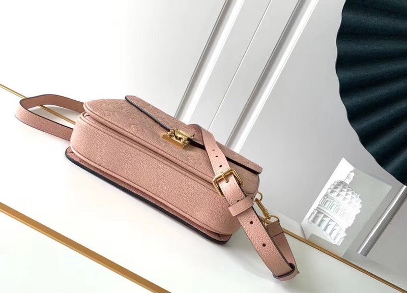 Louis Vuitton Luxury Bags 2633