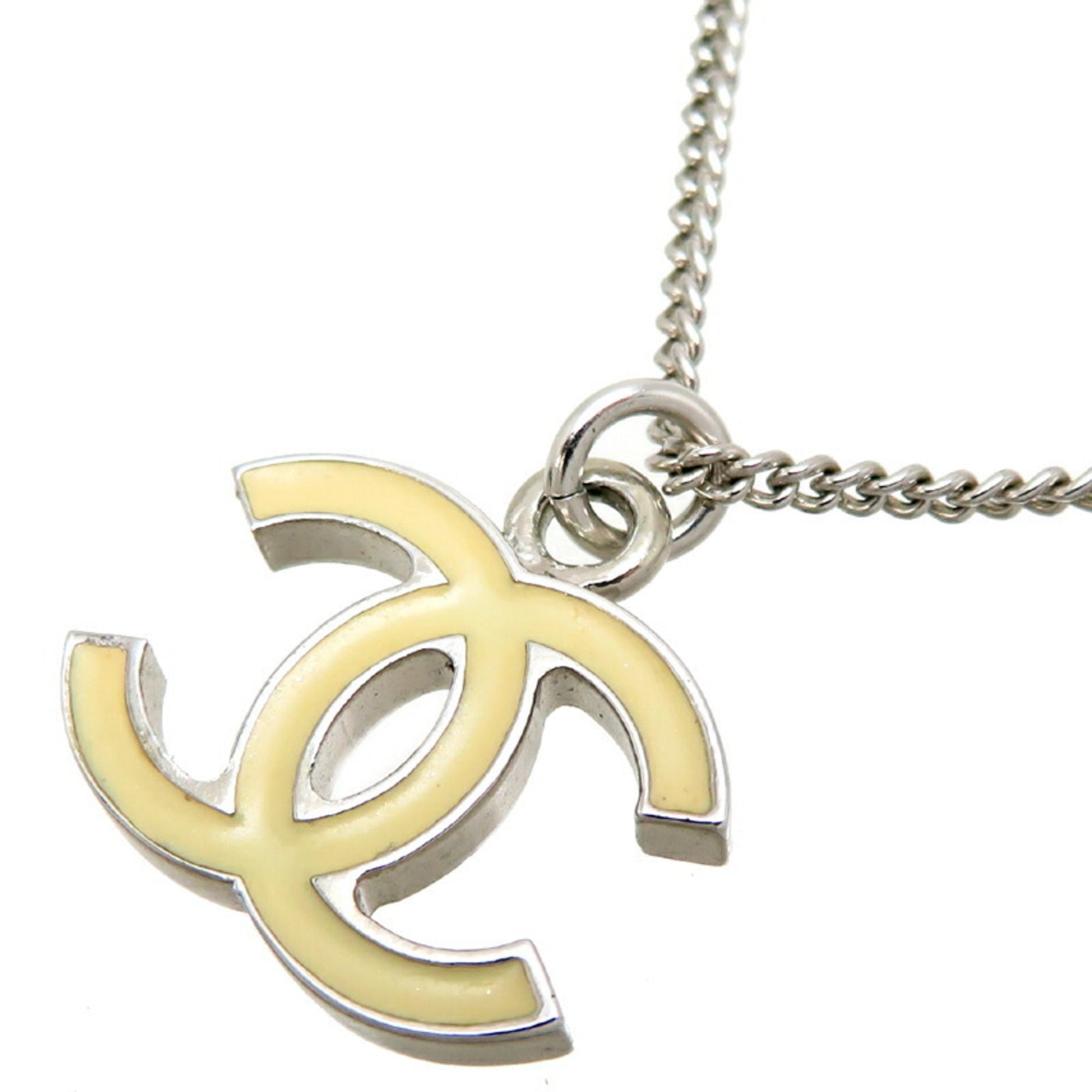 Chanel Logo CC