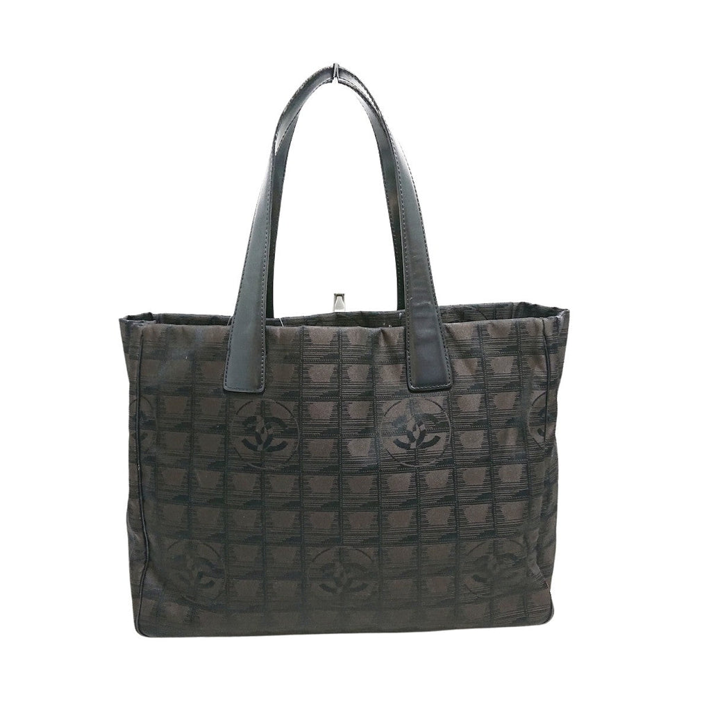 Chanel Travel line