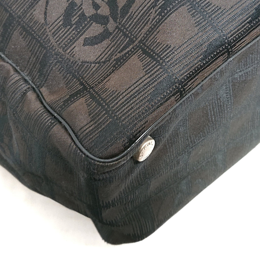 Chanel Travel line