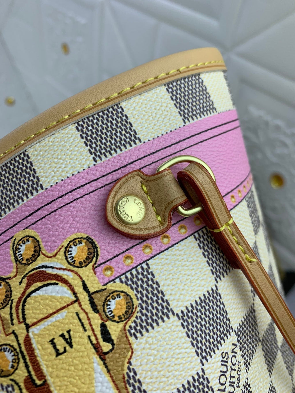 Luxury Bags Louis Vuitton  810