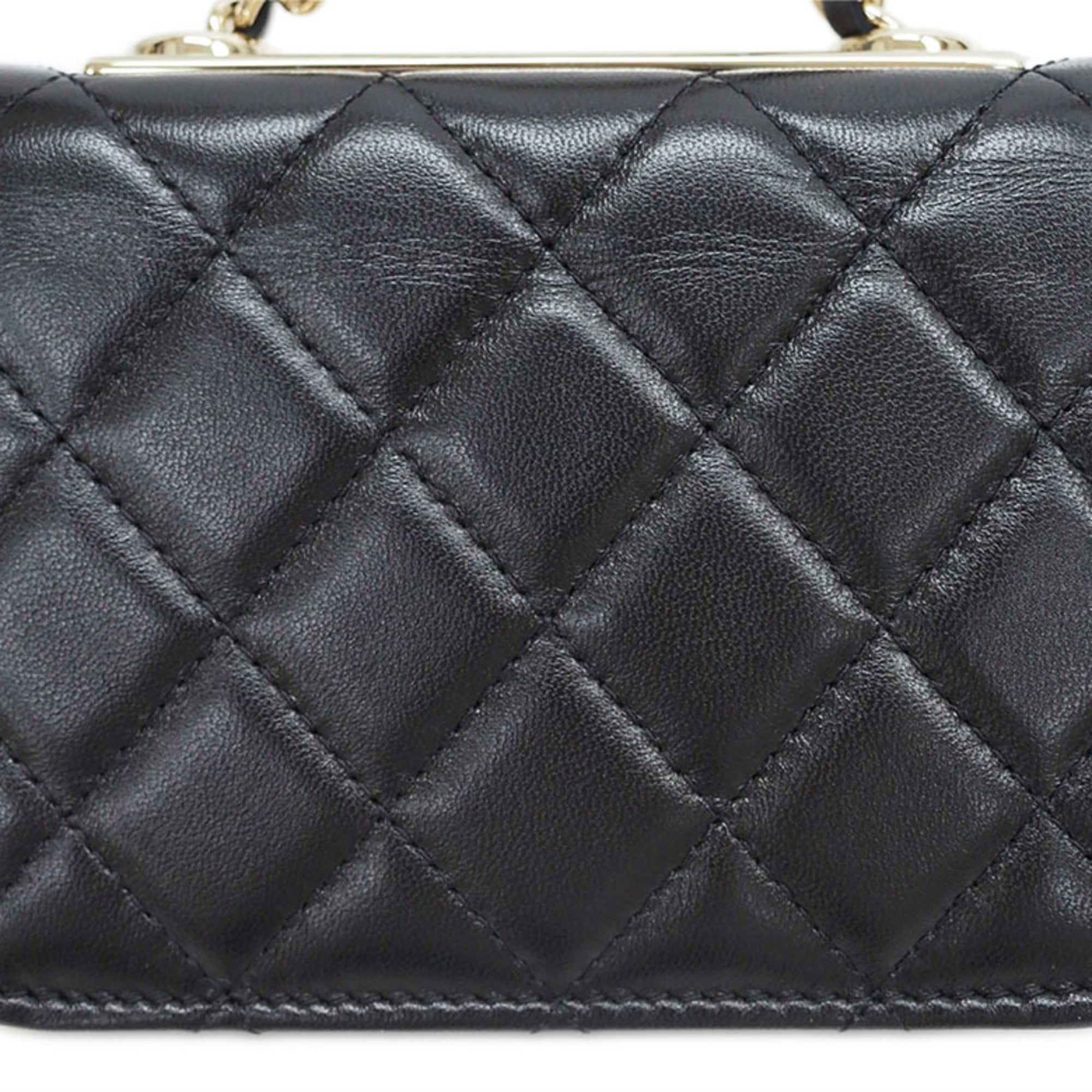Chanel Matelassé