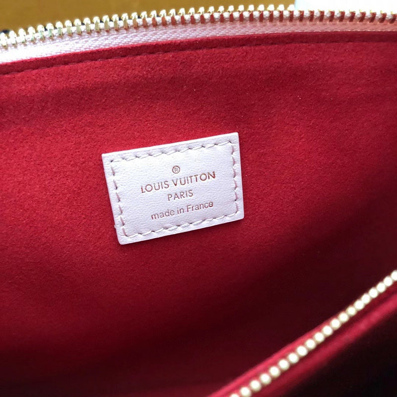 Louis Vuitton Luxury Bags 2479