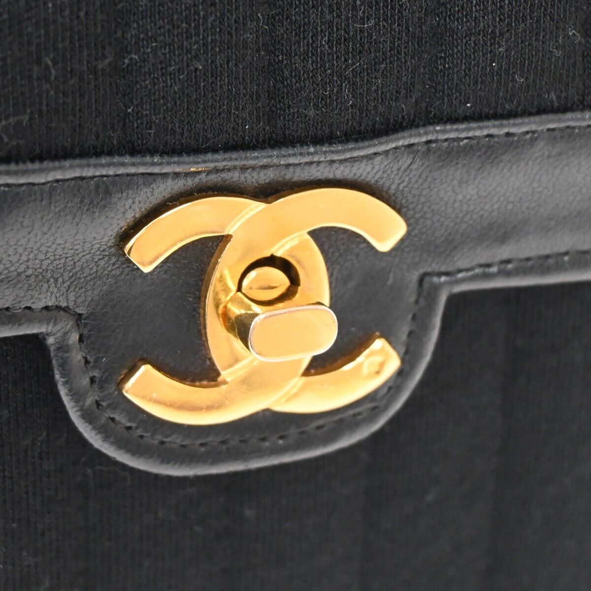 Chanel Matelassé