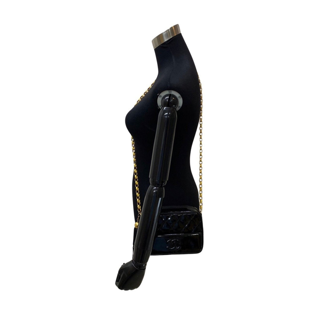 Chanel Camera