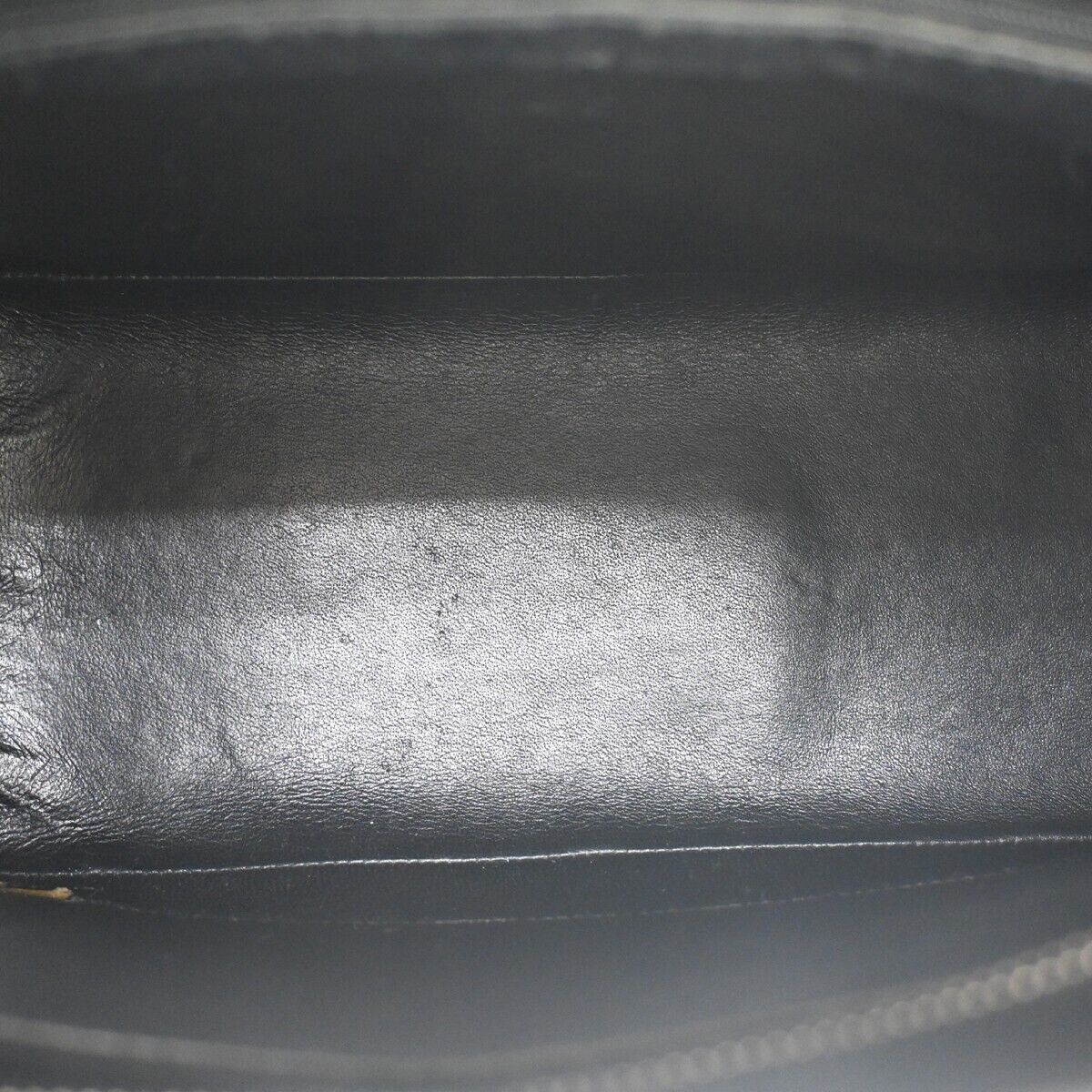 Chanel Medaillon