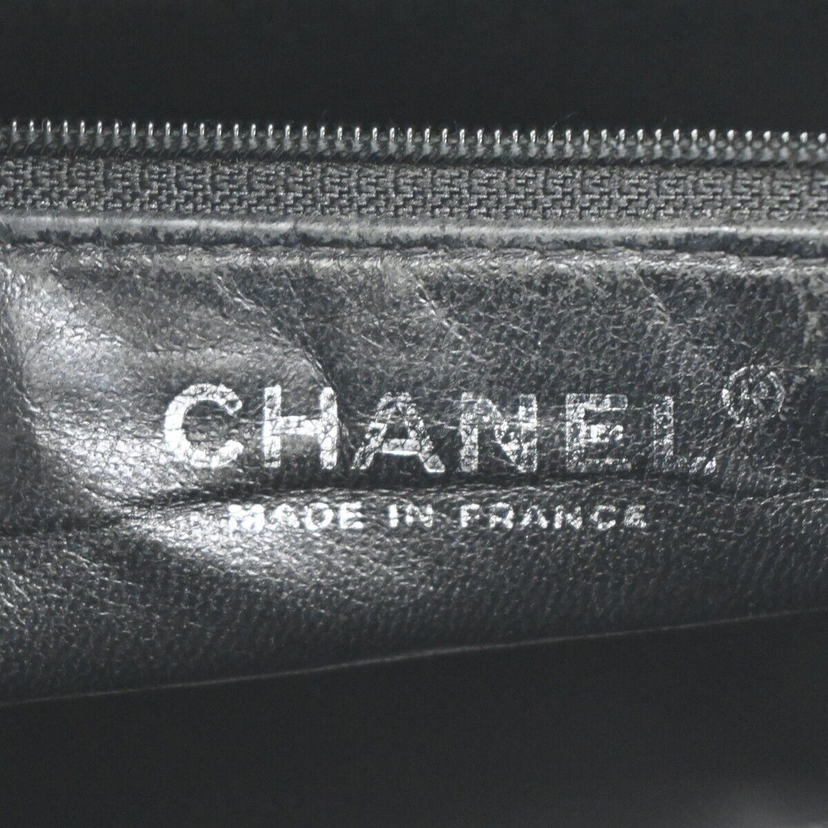 Chanel Medaillon