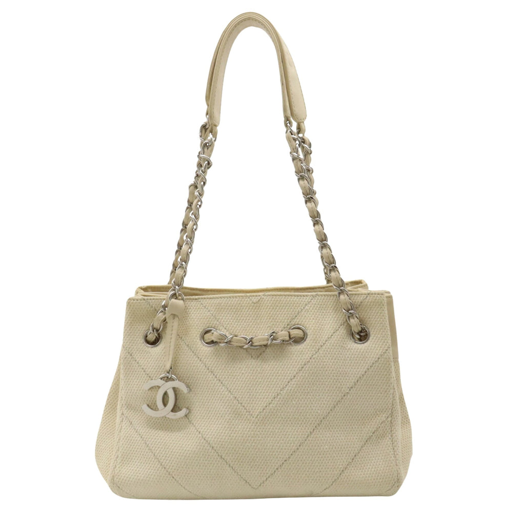 Chanel Shopping