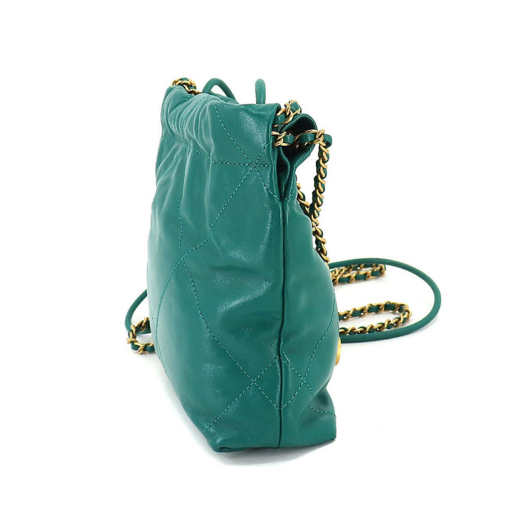 Chanel C22