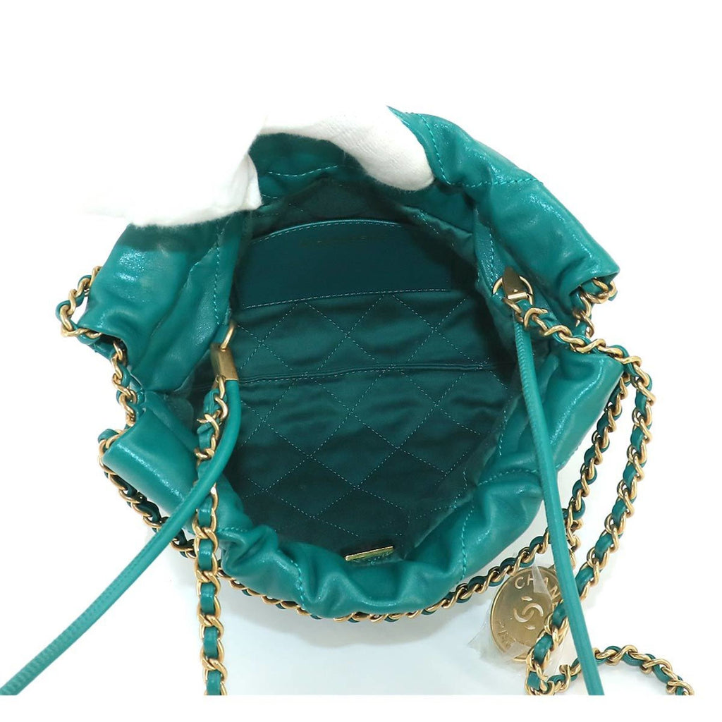 Chanel C22