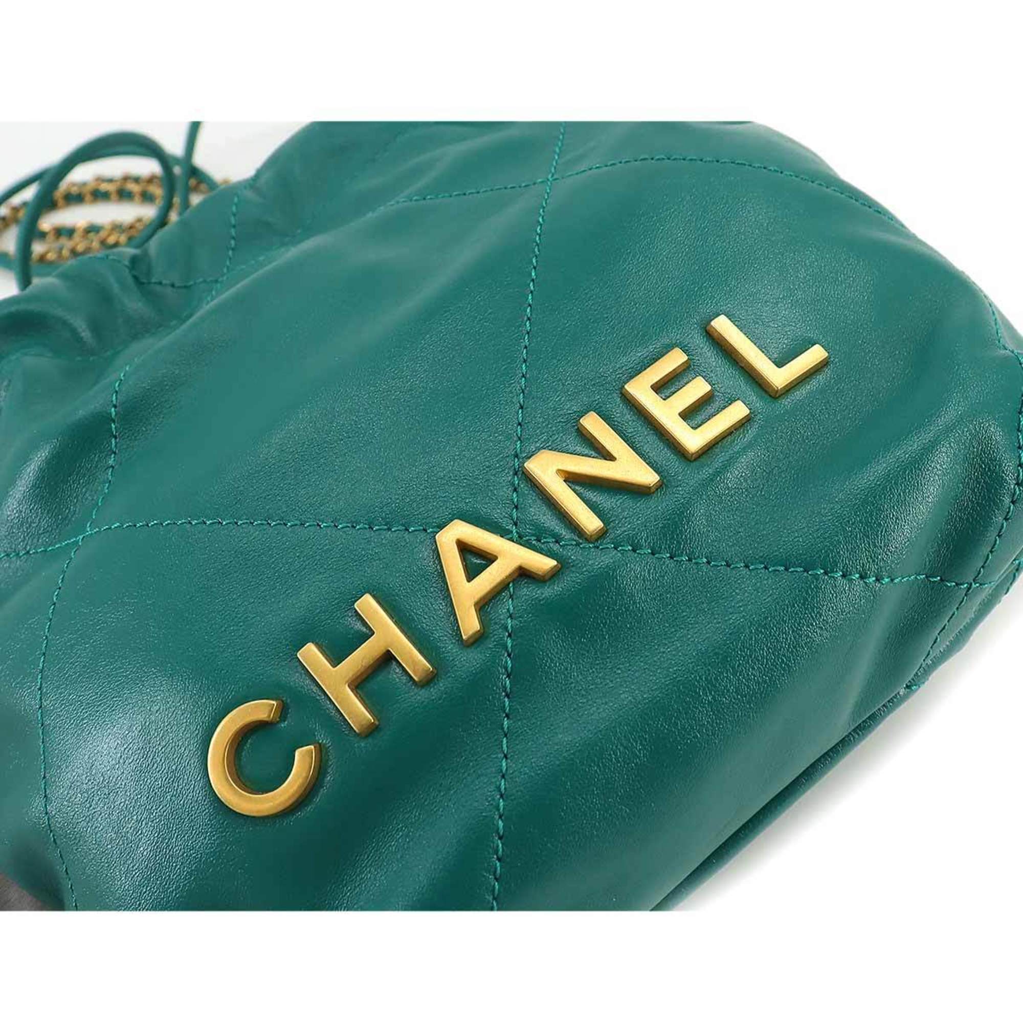Chanel C22