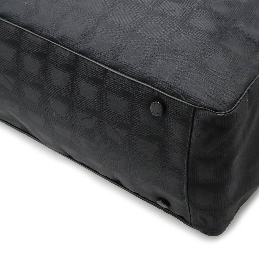Chanel Travel line
