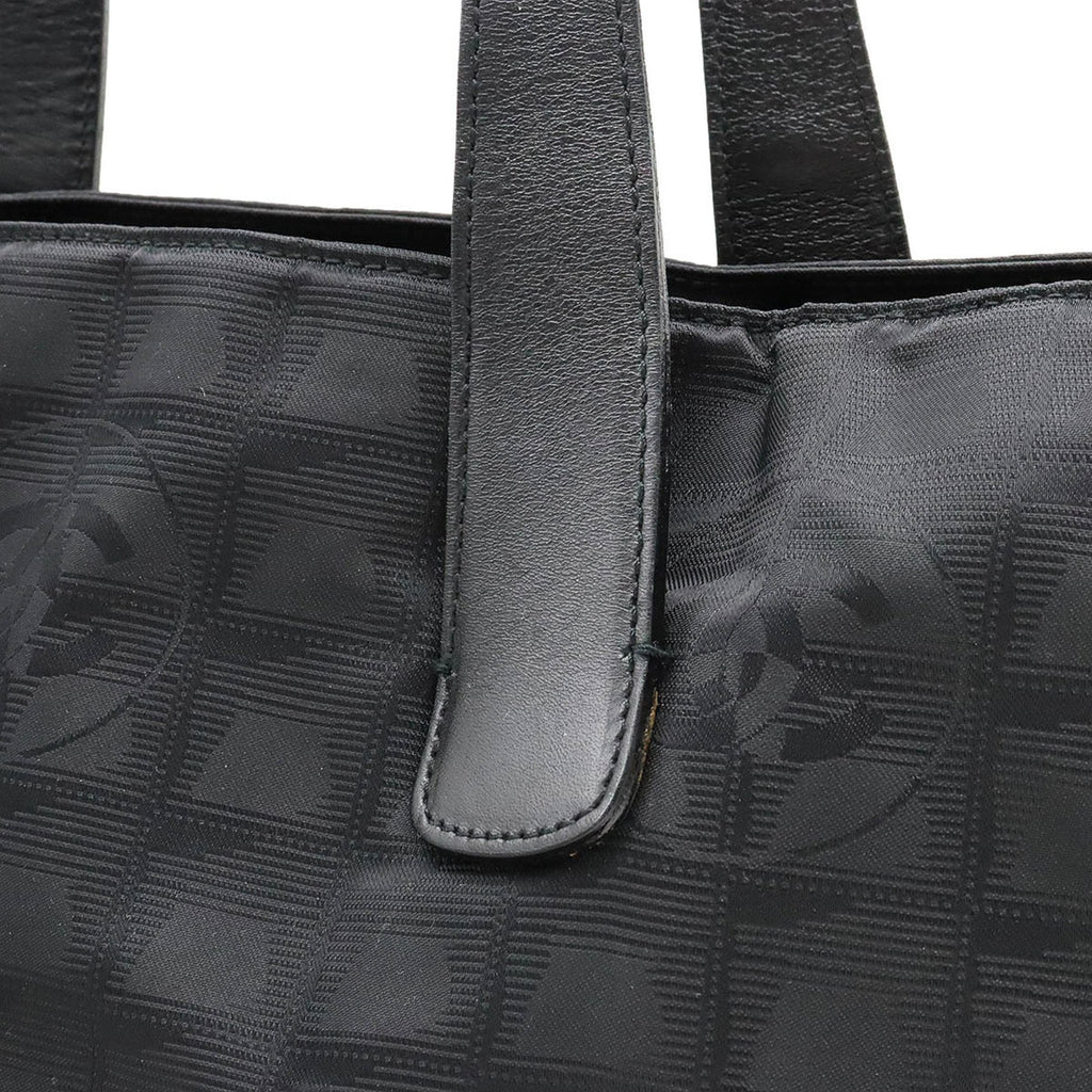 Chanel Travel line