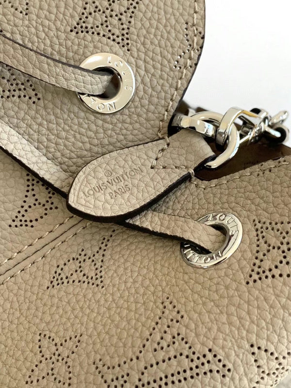 Louis Vuitton Luxury Bags 2581
