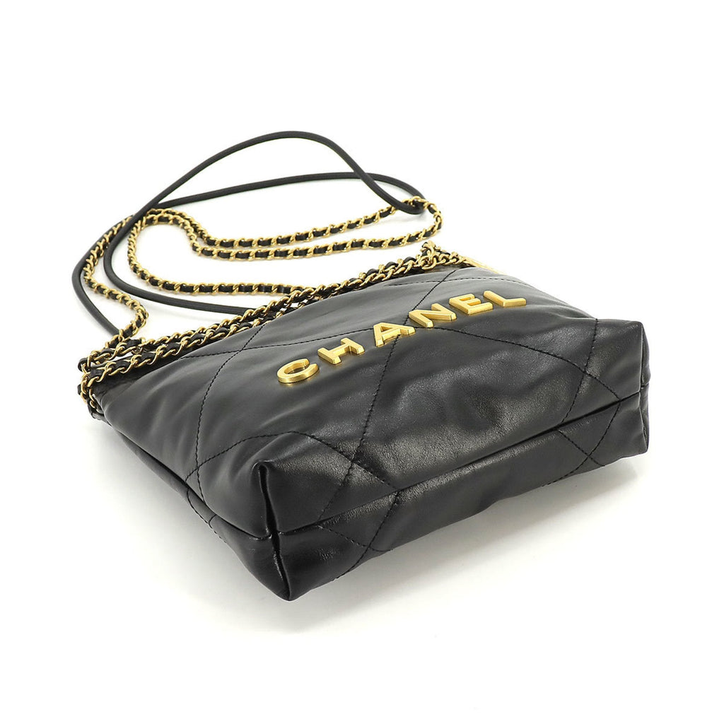 Chanel C22