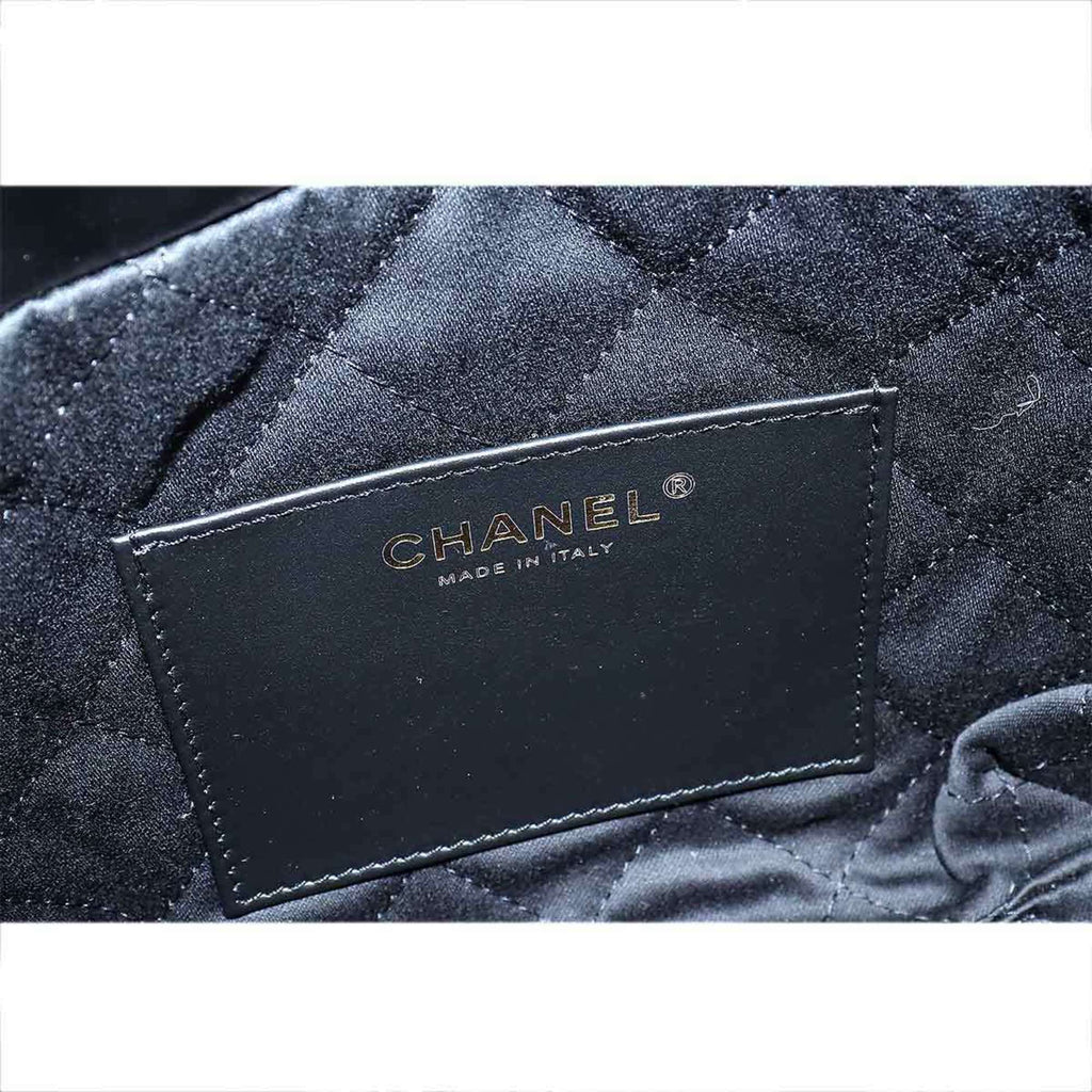 Chanel C22