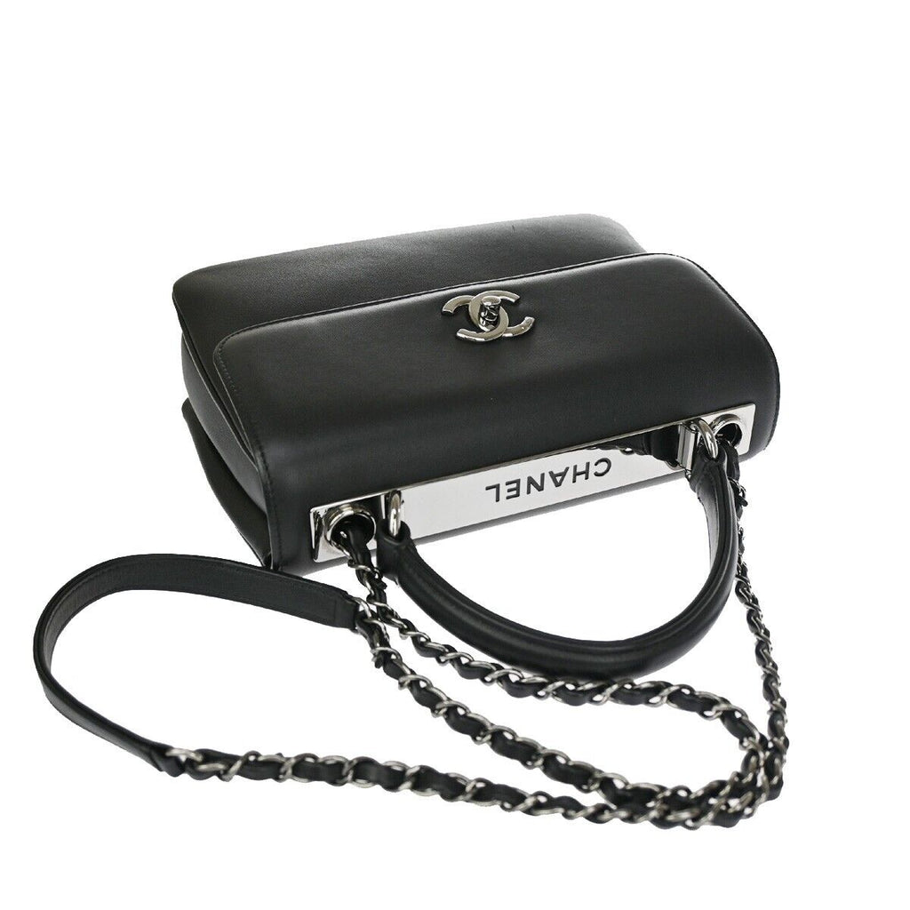 Chanel Logo CC