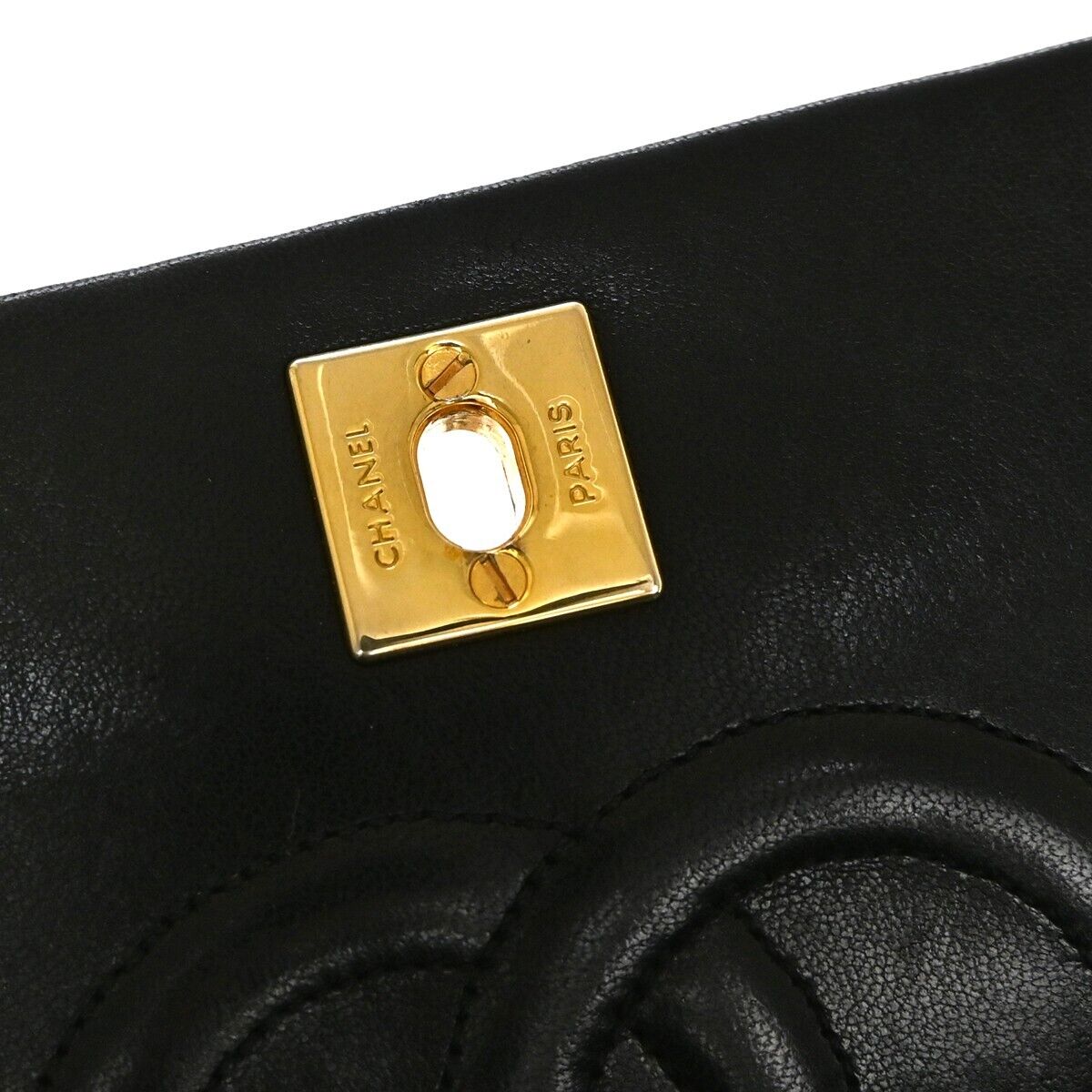 Chanel Mini matelassé