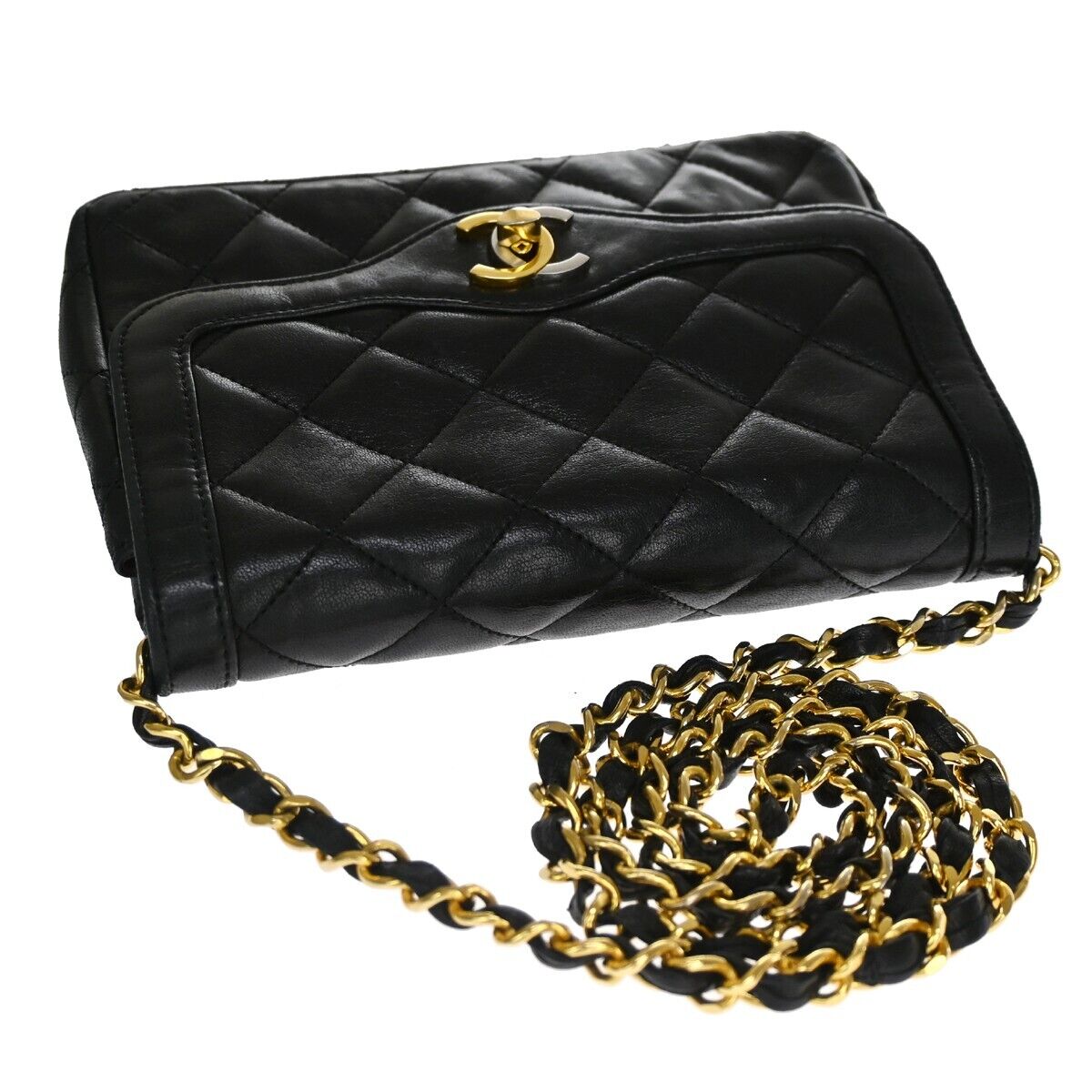 Chanel Mini matelassé
