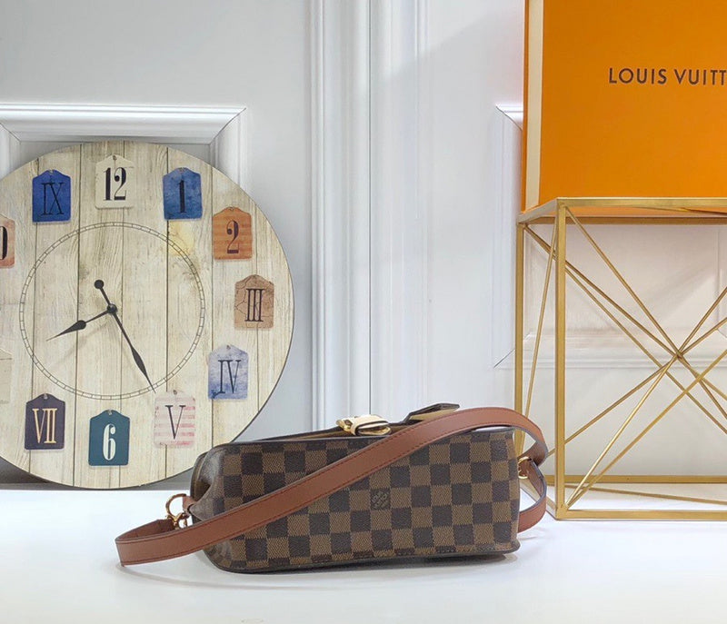 Louis Vuitton Luxury Bags 1879
