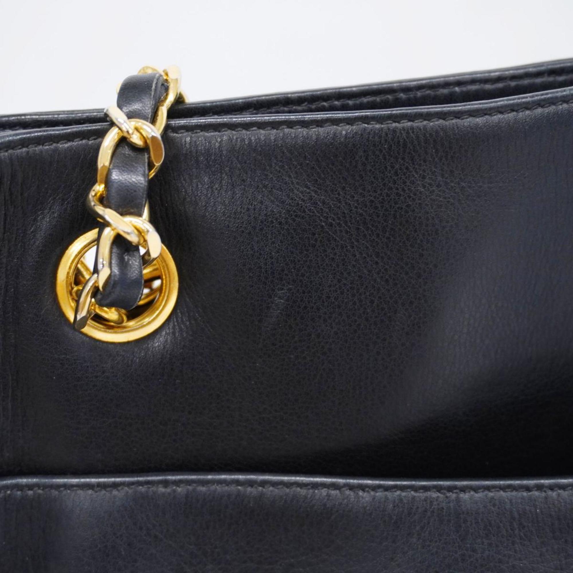 Chanel Cabas