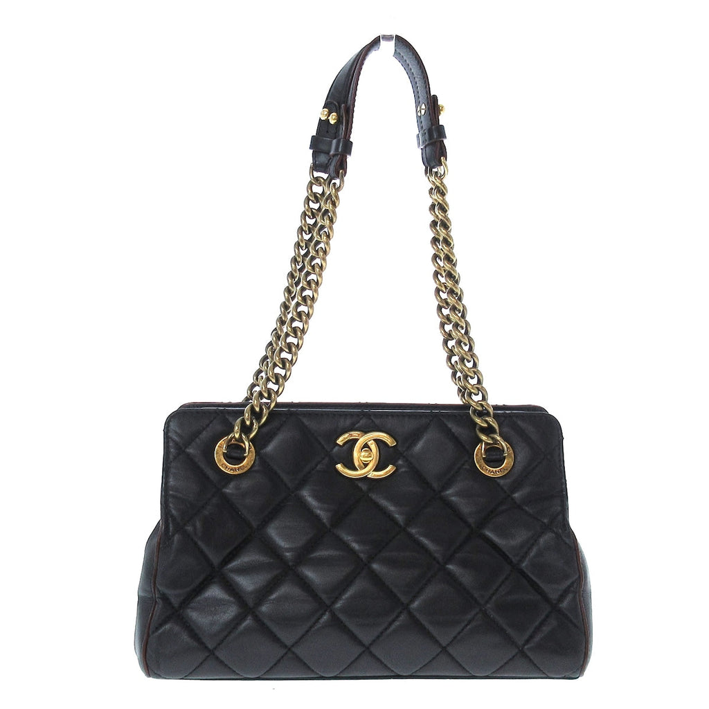Chanel Matelassé
