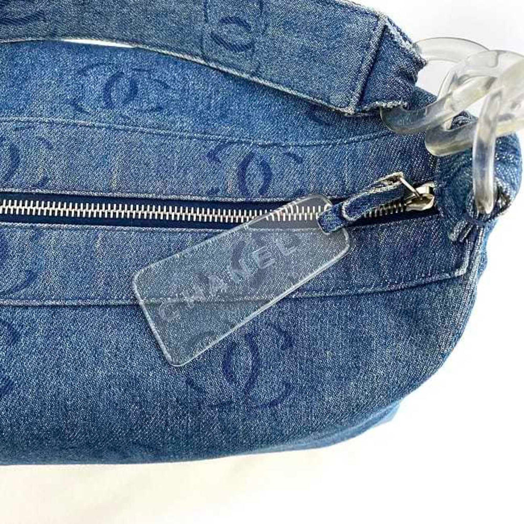 Chanel Logo CC